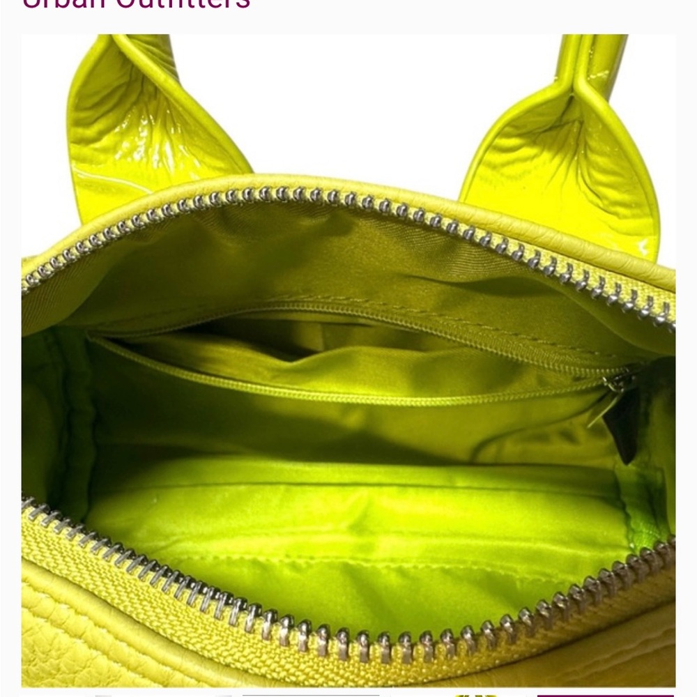 NWT 
URBAN OUTFITTERS LIZZIE PISTACHIO GREEN MINI BARREL DUFFLE CROSSBODY BAG - Picture 12 of 12